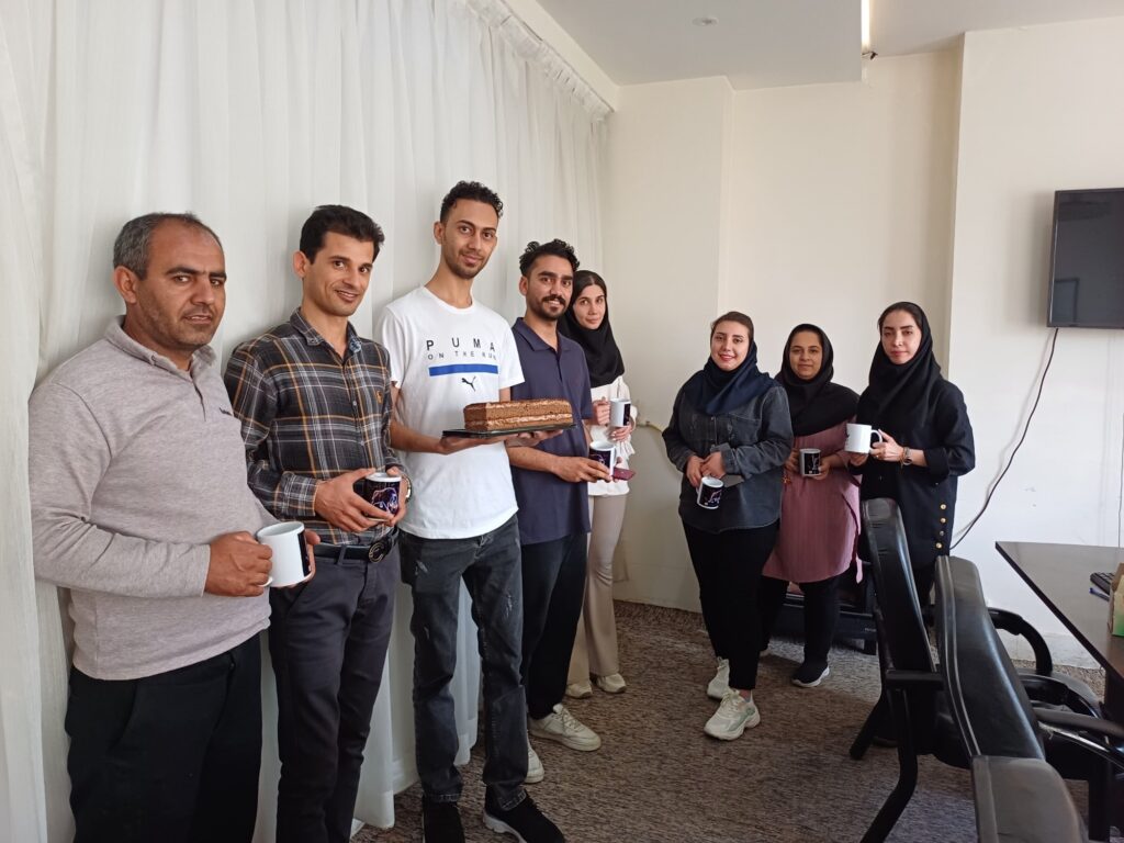 تولد همکاران اردیبهشت ماهی